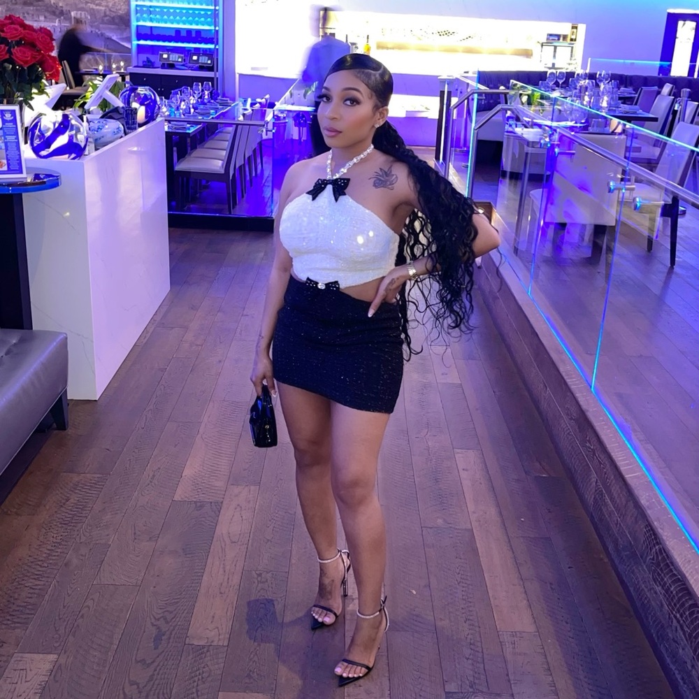 Chic black & white Mini Pencil dress for Cocktail Events